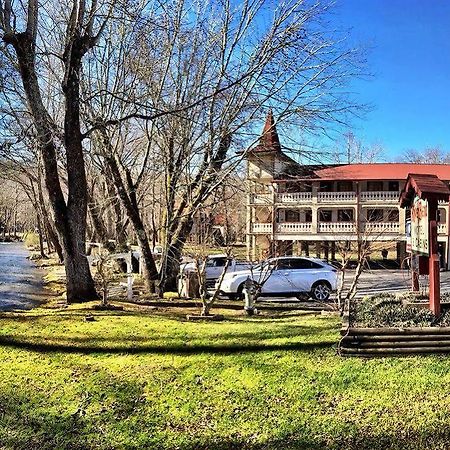 Riverbend Motel & Cabins Helen Extérieur photo